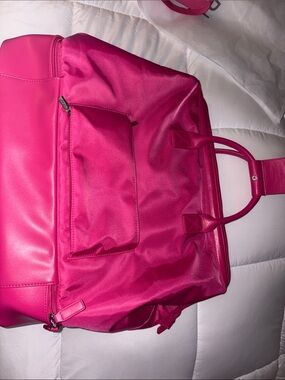 Hot Pink Women’s NOBL Weekender Tote Bag - Lightweight Everyday Carry
